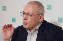 Суд одобрил изъятие 1,4 млрд рублей со счетов Ходорковского и Лебедева