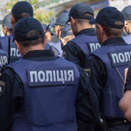 В ВГА заявили, что украинские власти хотят мобилизовать 90% полицейских в Харьковской области