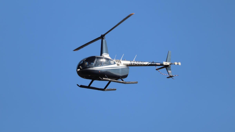 Найдены обломки пропавшего в Якутии вертолета Robinson