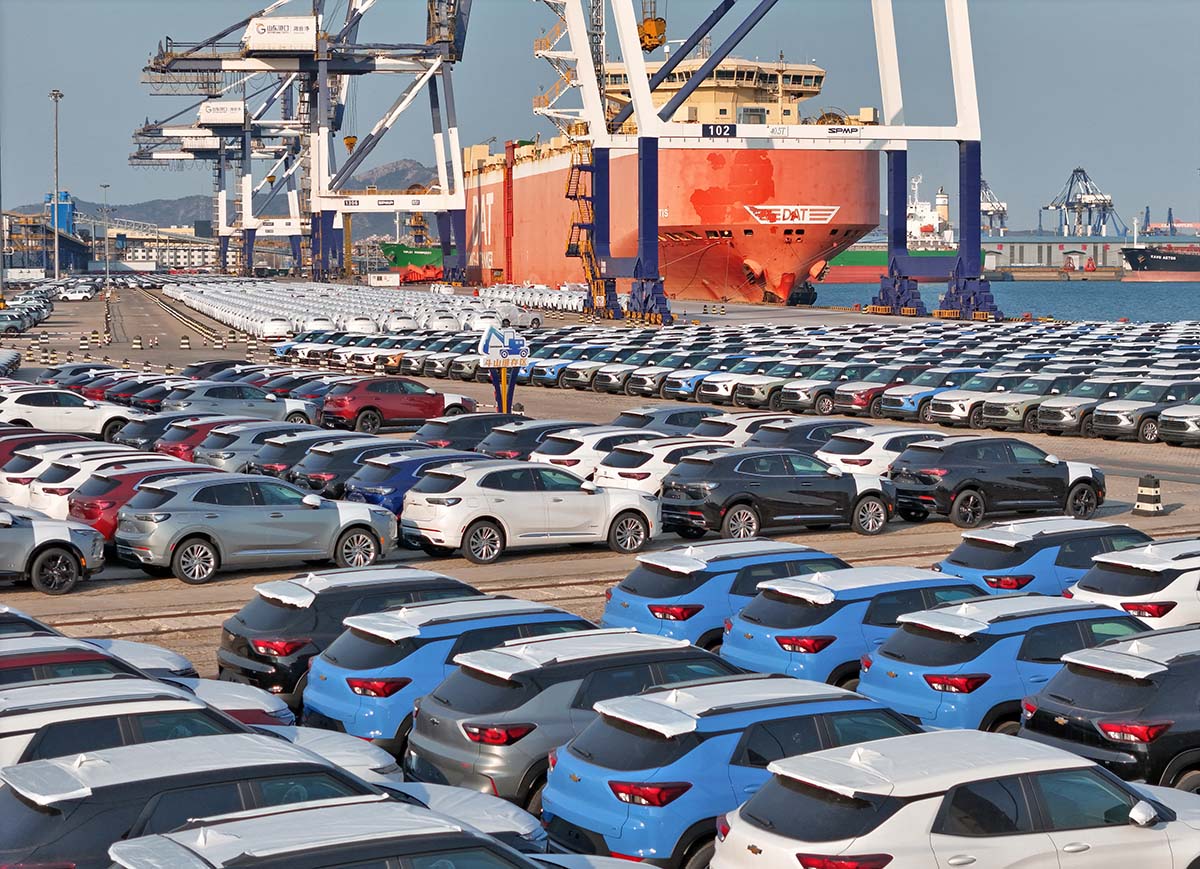 Экспорт китайских автомобилей