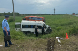 В ДТП с автобусом в Красноярском крае пострадали 17 человек