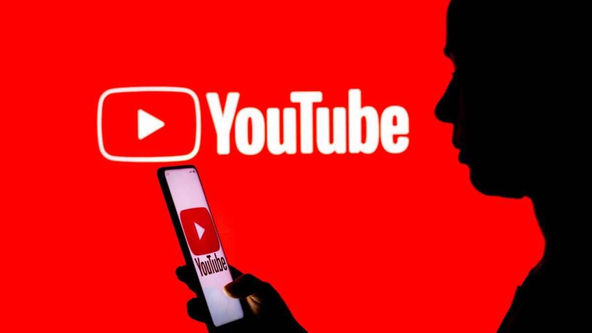 В Госдуме предупредили о грядущем замедлении YouTube из-за политики видеохостинга