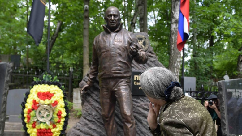 Памятник основателю ЧВК Евгению Пригожину.