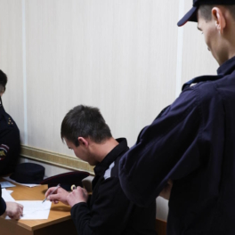 Совфед одобрил введение нового режима высылки мигрантов из России