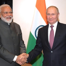 СМИ: Моди во время визита в Москву хочет обсудить механизмы быстрого перевода денег между Индией и РФ