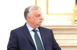Страны Балтии раскритиковали визит Орбана в Россию