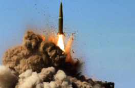 На третьем этапе учений нестратегических ядерных сил российские военные отработали снаряжение ракет-носителей спецбоеприпасами