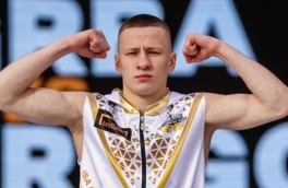 Получивший тяжелую травму глаза после нападения в Крыму чемпион России по боксу Двали заявил о надежде восстановить зрение