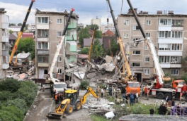 В Нижнем Тагиле из-под завалов дома достали тело еще одного погибшего ребенка