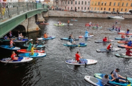 Массовый заплыв на сапбордах в Петербурге попал в Книгу рекордов России