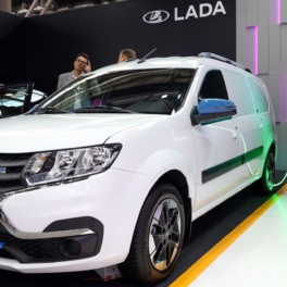 АвтоВАЗ начал серийный выпуск первого электромобиля Lada e-Largus