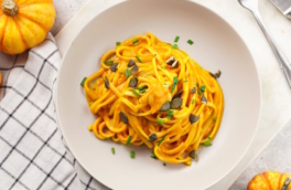 30 минут на кухне: тыквенные спагетти с ореховым соусом