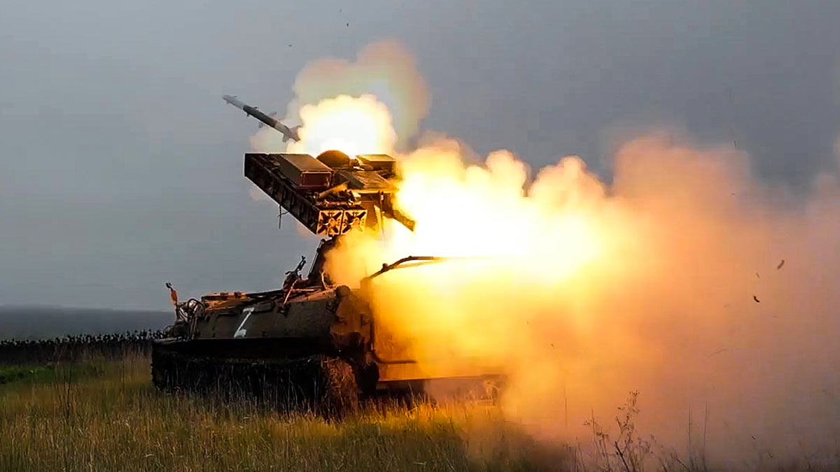 Боевая работа расчета ЗРК "Стрела-10" группировки войск "Север"