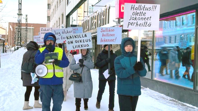 В Финляндии прошли митинги