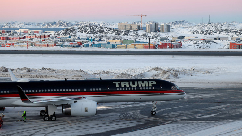 Самолет Дональда Трампа младшего в Гренландии