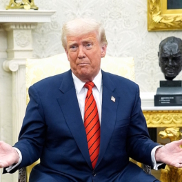 Рамафоса объяснил Трампу, "какого черта Зеленский делал в ЮАР"
