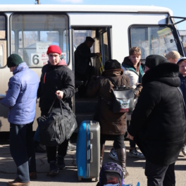 Более 140 человек вывезены из Суджи, заявил Хинштейн