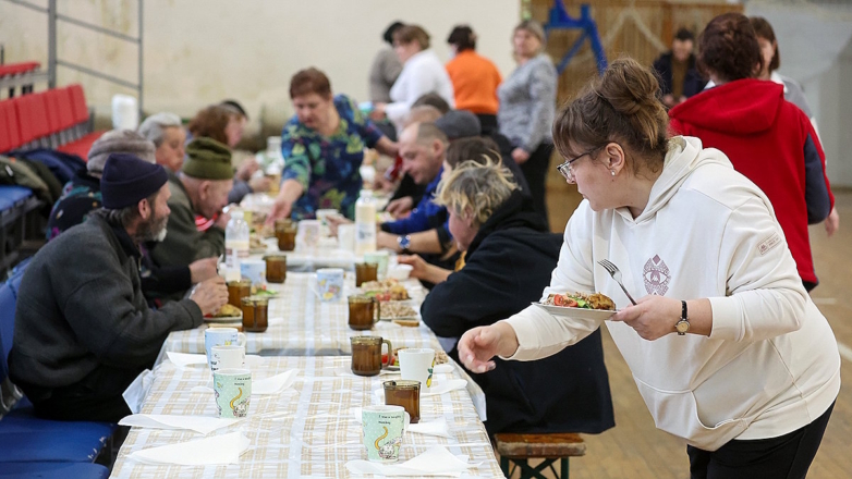 Обстановка в пункте временного размещения беженцев из Курской области (архивное фото)