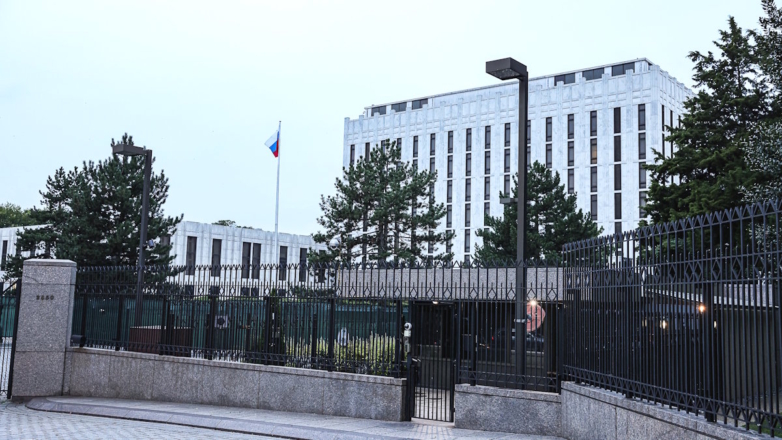 Чиновники в США высоко оценивают нового посла России Александра Дарчиева, сообщает The Washington Post