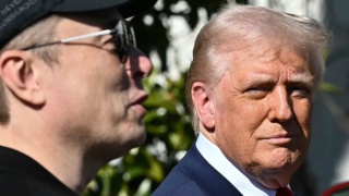 Маск может оставаться в правительстве США сколько захочет, заявил Трамп