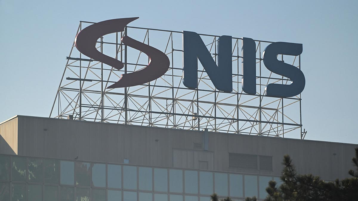 Россия по-прежнему не готова продать долю в NIS