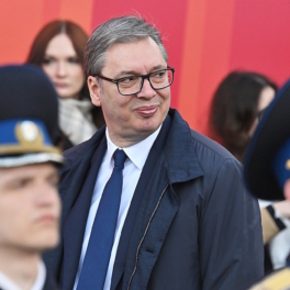 Вучич заявил, что не будет "прятаться под стол" от вопросов Каллас про Россию