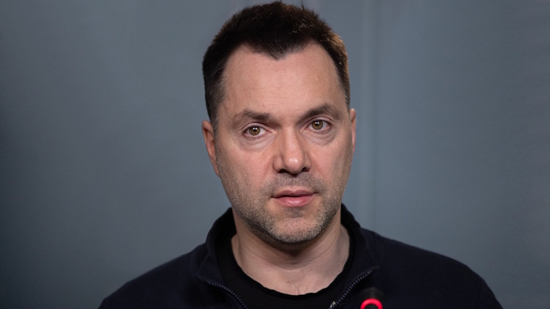 Бывший советник главы офиса президента Украины Алексей Арестович (внесён в РФ в перечень террористов и экстремистов)