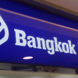 Bangkok Bank заблокировал счета нескольким россиянам