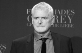 Умер режиссер "Карточного домика" и "Пятидесяти оттенков серого" Джеймс Фоули