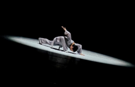 В Москве покажут постановку From IN китайского театра Xiexin Dance Theatre