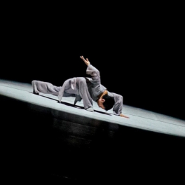 В Москве покажут постановку From IN китайского театра Xiexin Dance Theatre