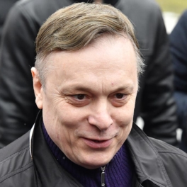 Экс-продюсер "Ласкового мая" решил судиться из-за завещания Юры Шатунова