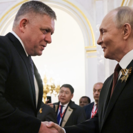 Путин обратил внимание на походку премьера Словакии Фицо