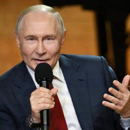 Совмещать в образовании дореволюционный и советский опыт: о чем Путин говорил в центре "Сириус"