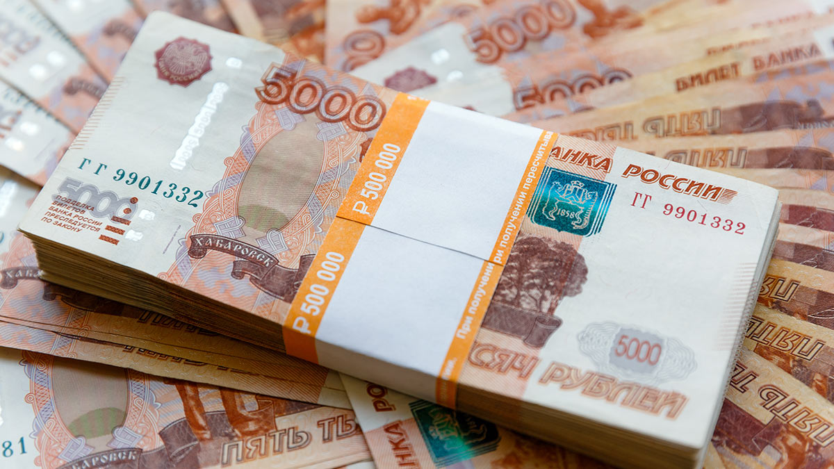 Россиянам хотят запретить приобретать жилье за наличные
