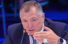 Льготную ипотеку для семей с детьми до 14 лет временно отложили, заявил Хуснуллин