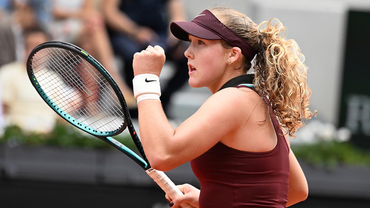 Андреева и Шнайдер вышли в 1/4 финала парного турнира Roland Garros