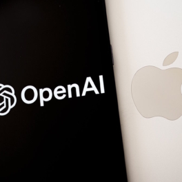 Apple ведет переговоры с OpenAI для улучшения Siri