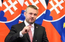 Президент Словакии счел референдум об отмене антироссийских санкций невозможным