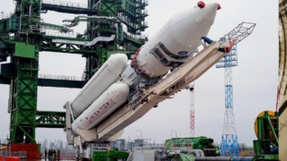 Роскосмос заказал 3 ракеты "Ангара-А5М" Центру им. Хруничева