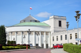 Парламент Польши выразил вотум доверия правительству премьер-министра Туска
