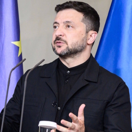 Украину пригласили на саммит НАТО, заявил Зеленский