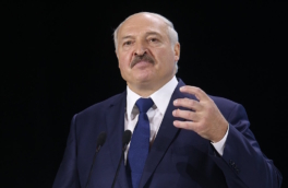 Лукашенко объяснил, за что нужно "не только руки, но и голову отрывать" во время уборки урожая