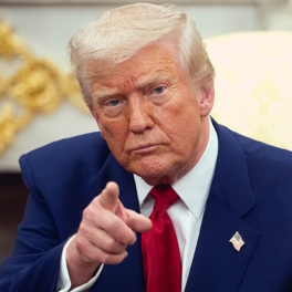 Трамп заявил, что больше не будет откладывать введение торговых пошлин