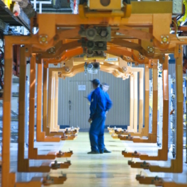 ГАЗ перейдет на четырехдневку из-за резкого снижения спроса на коммерческий транспорт