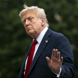 США перекроют небо над местом встречи Путина и Трампа