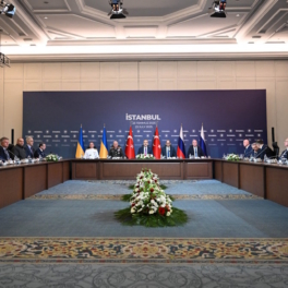 Переговоры делегаций России и Украины в Стамбуле завершились