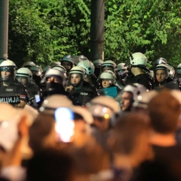 На акциях протеста в Сербии накануне полиция задержала 107 человек