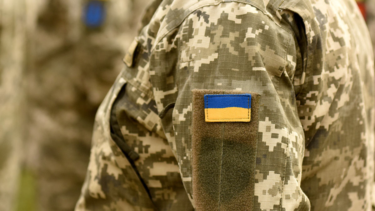 Зеленский внес в Раду проект о продлении военного положения