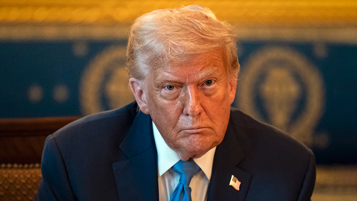 Трамп обещал Зеленскому отправить 10 ракет-перехватчиков для Patriot